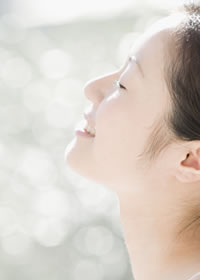 ジ・オリーヴオイルFを実感している女性