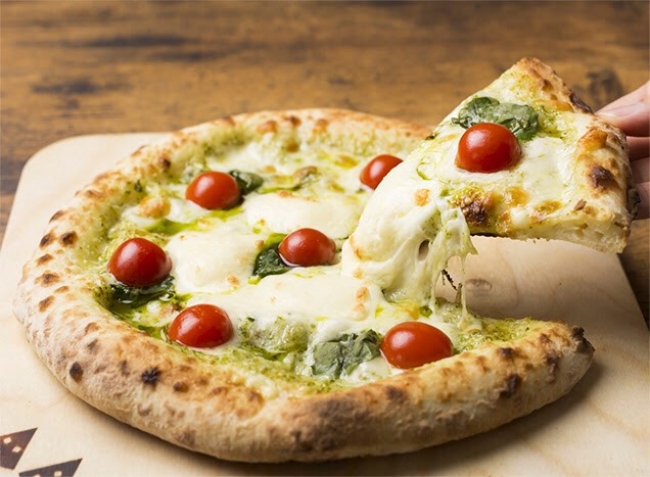 森山ナポリの冷凍ピザ