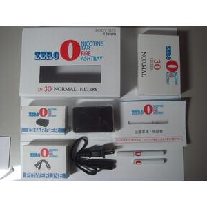 �d�q�^�o�RZERO�X���[�J�[