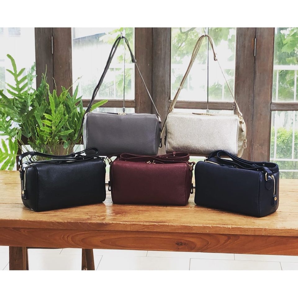 ヒロミ通販「千秋プロデュース!12ポケットバッグ」