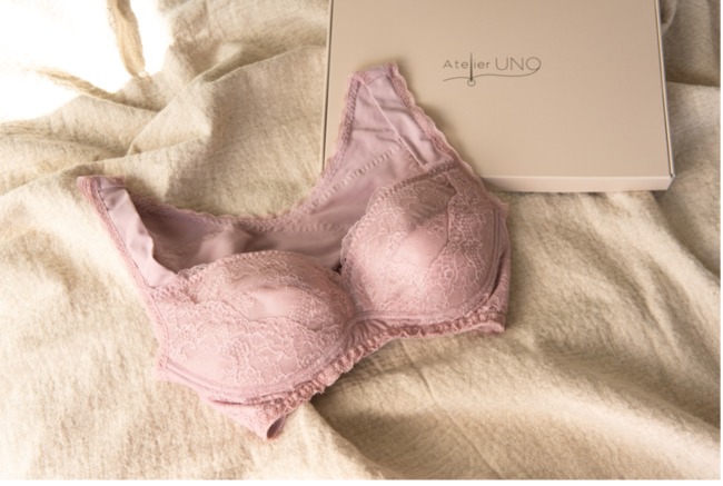 神田うのプロデュース！「エイジレスナイトブラ」