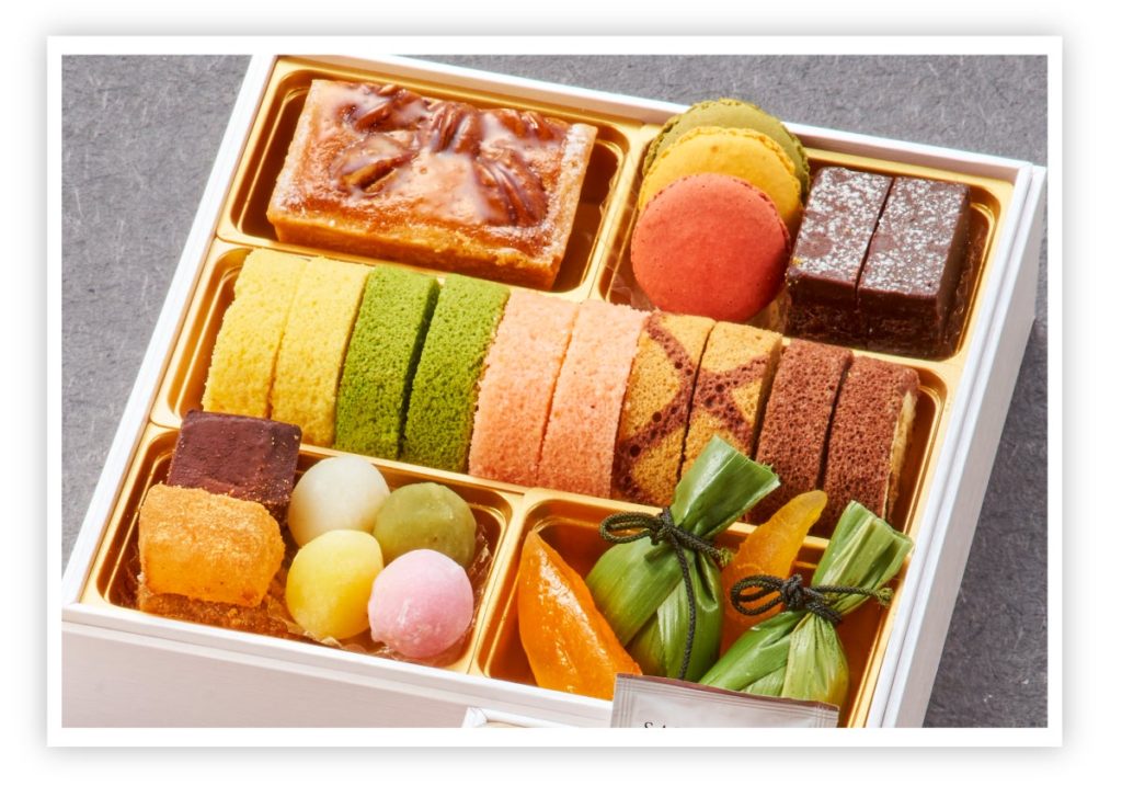 俺のシリーズ初の「おせち豪華三段重」