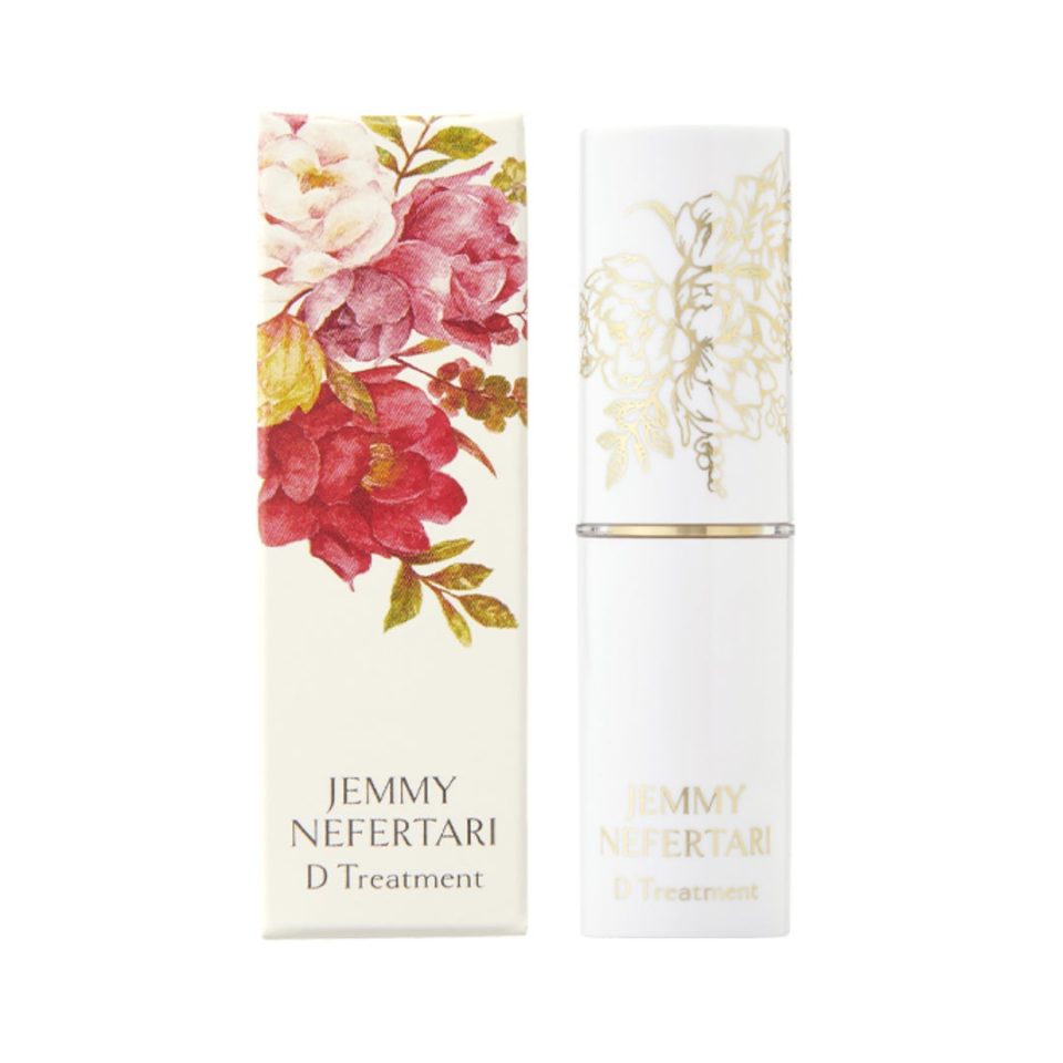 中島香里 チェンジスティック状美容液「Dトリートメント」