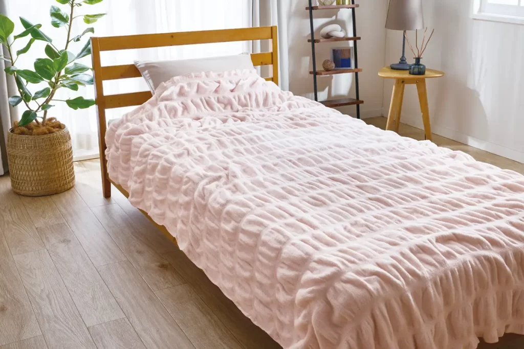 【ショップチャンネル】やさしくあたたかなハグを再現した毛布「ハグウォーム」で「石川応援プロジェクト」に参加。売上の一部を義援金に。